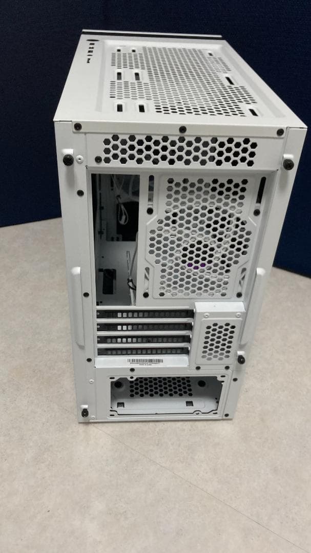 PCケース(自作PC用) COOLER MASTER Silencio S400 White Steel