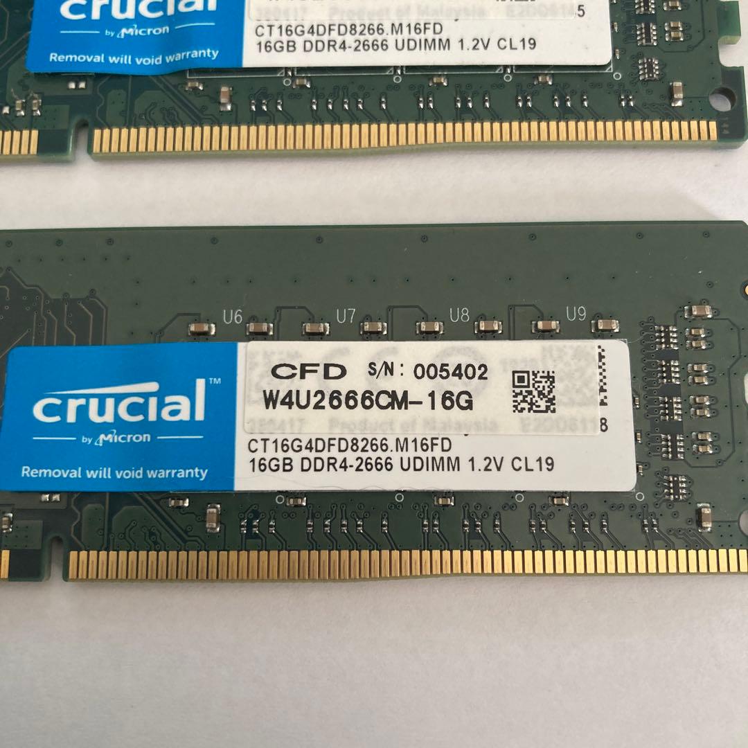 Crucial 16GB×2 DDR4メモリ　合計32GB