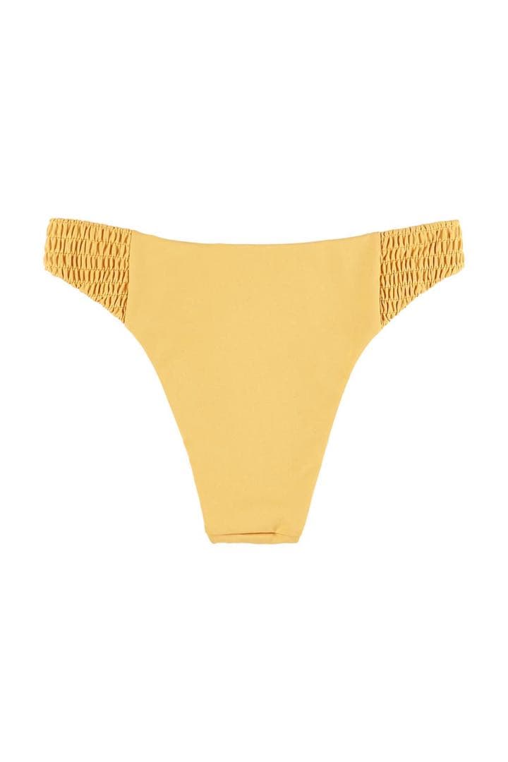 alexiastam ビキニ