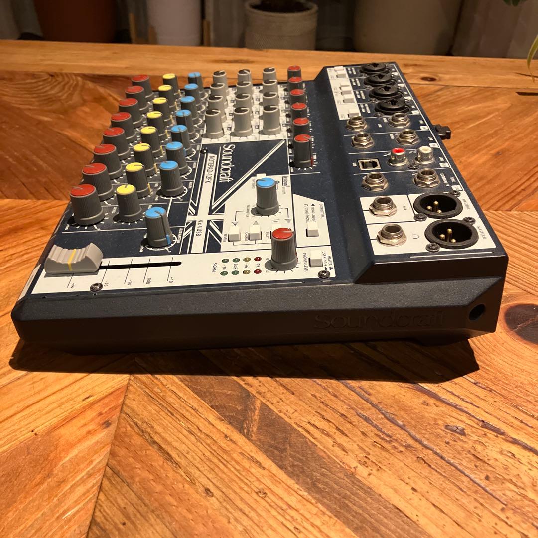 【＄chi-bakun＄ 】Soundcraft NOTEPAD-12FX