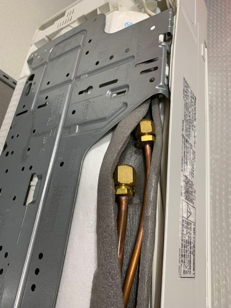 送料込み　パナソニック CS-223DEXK 2023年製　お掃除ロボ付　6畳