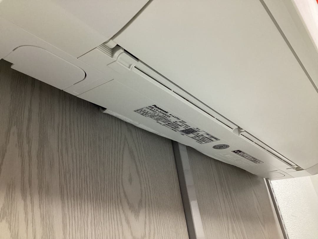 送料込み　パナソニック CS-223DEXK 2023年製　お掃除ロボ付　6畳