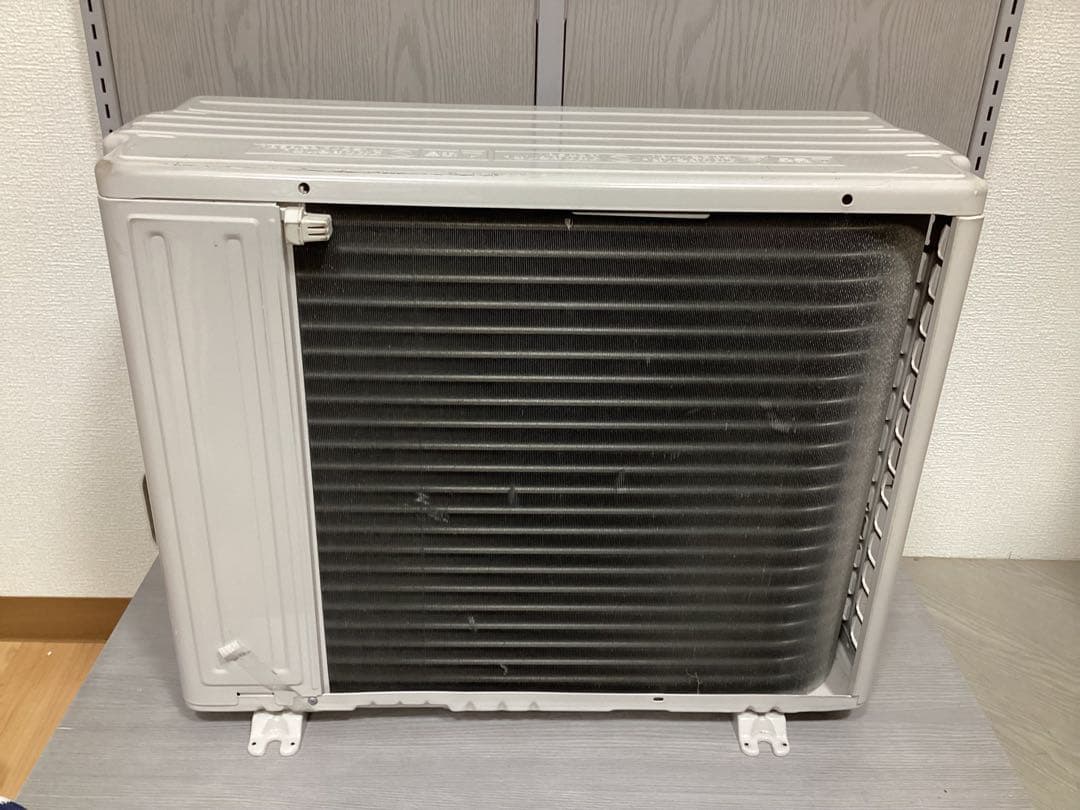 送料込み　パナソニック CS-223DEXK 2023年製　お掃除ロボ付　6畳