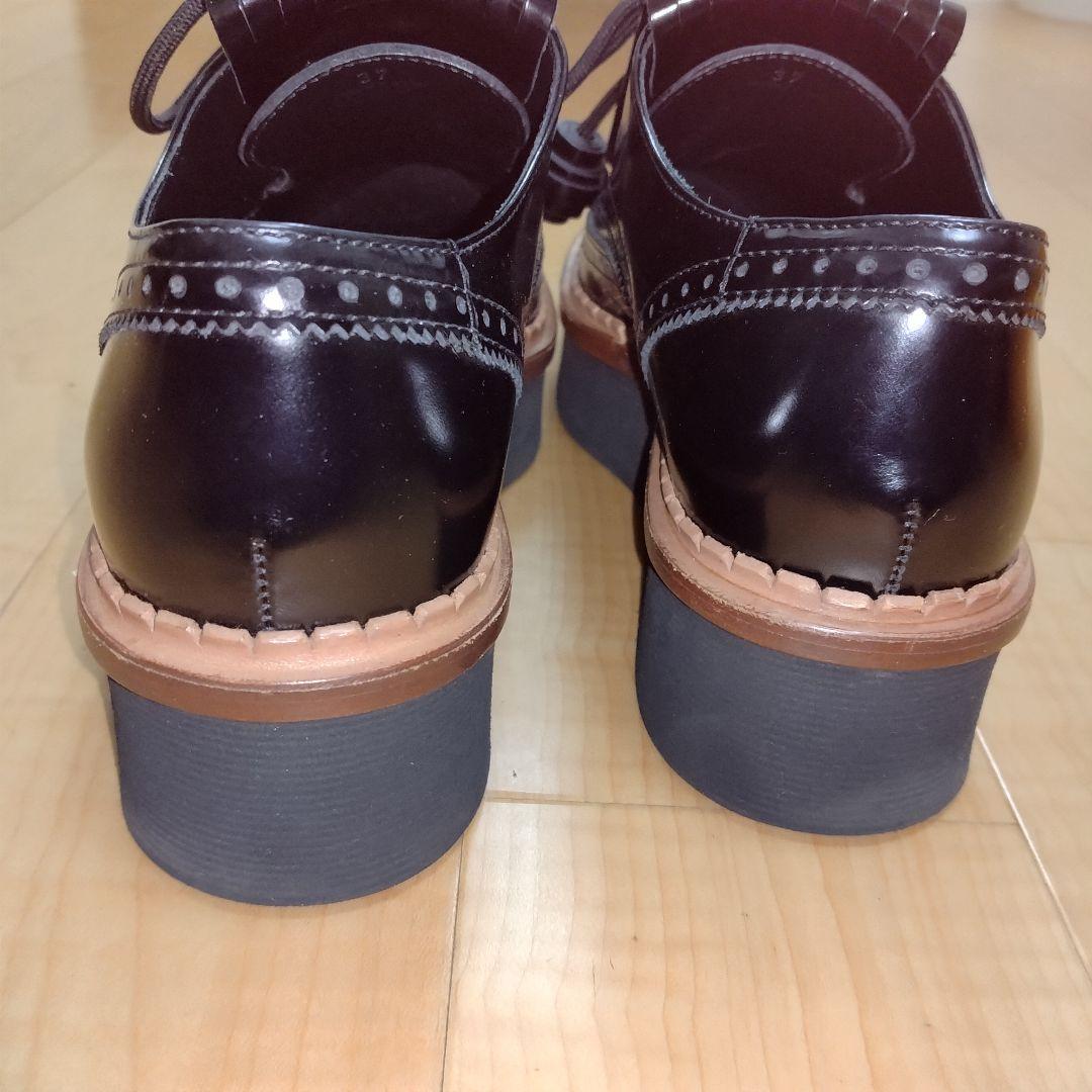 【TODS】トッズ黒エナメルタッセル厚底レディースローファー★美品