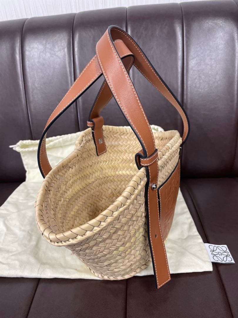 美品　LOEWE かごバッグ ナチュラル
