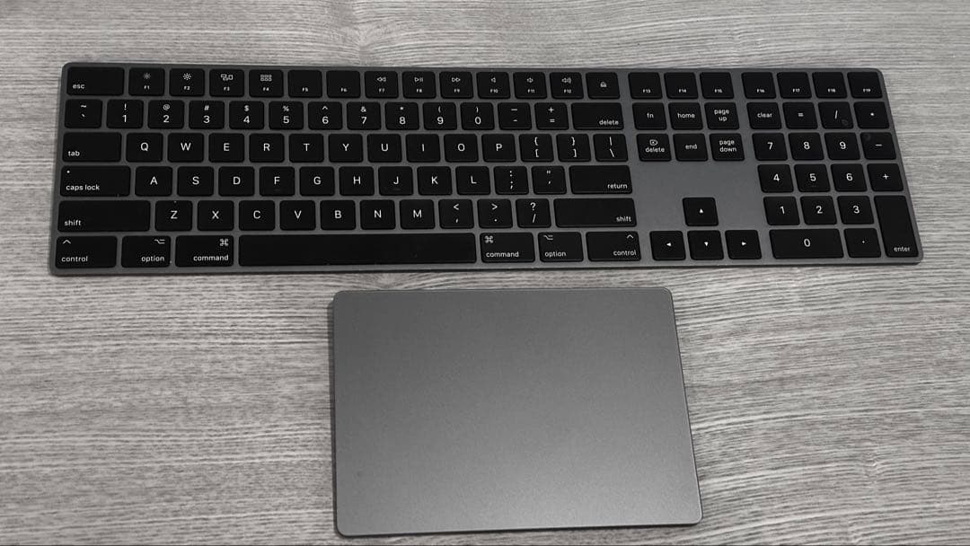 iMac Pro 64GB / USキー / Trackpad / 1TB