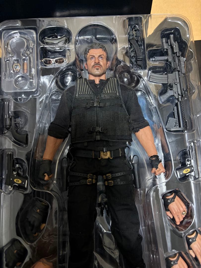 ホットトイズ エクスペンダブルズ2 バーニー・ロス 1/6 スタローン