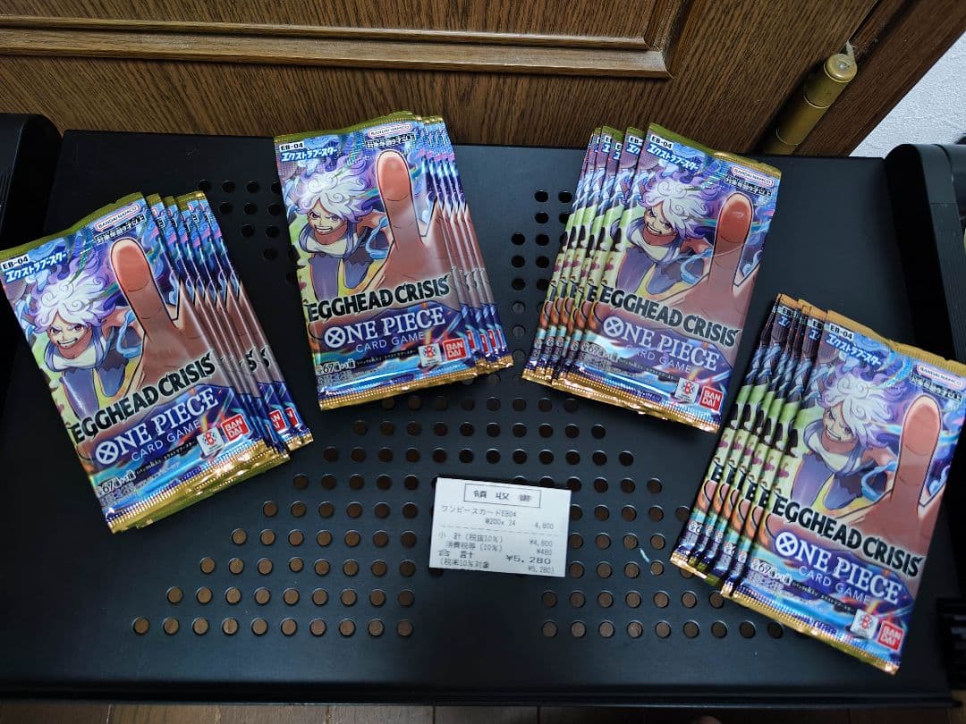 【正規品】ワンピースカード EGGHEAD CRISIS BOX テープカット