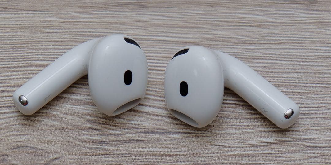 AirPods 4 ノイズキャンセリングモデル