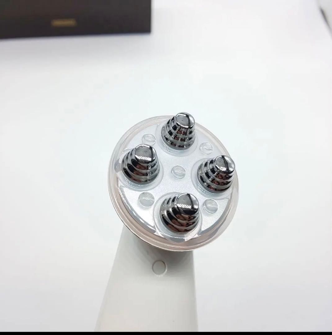 アジュバン　ビューティールッソ　Beauty Lusso