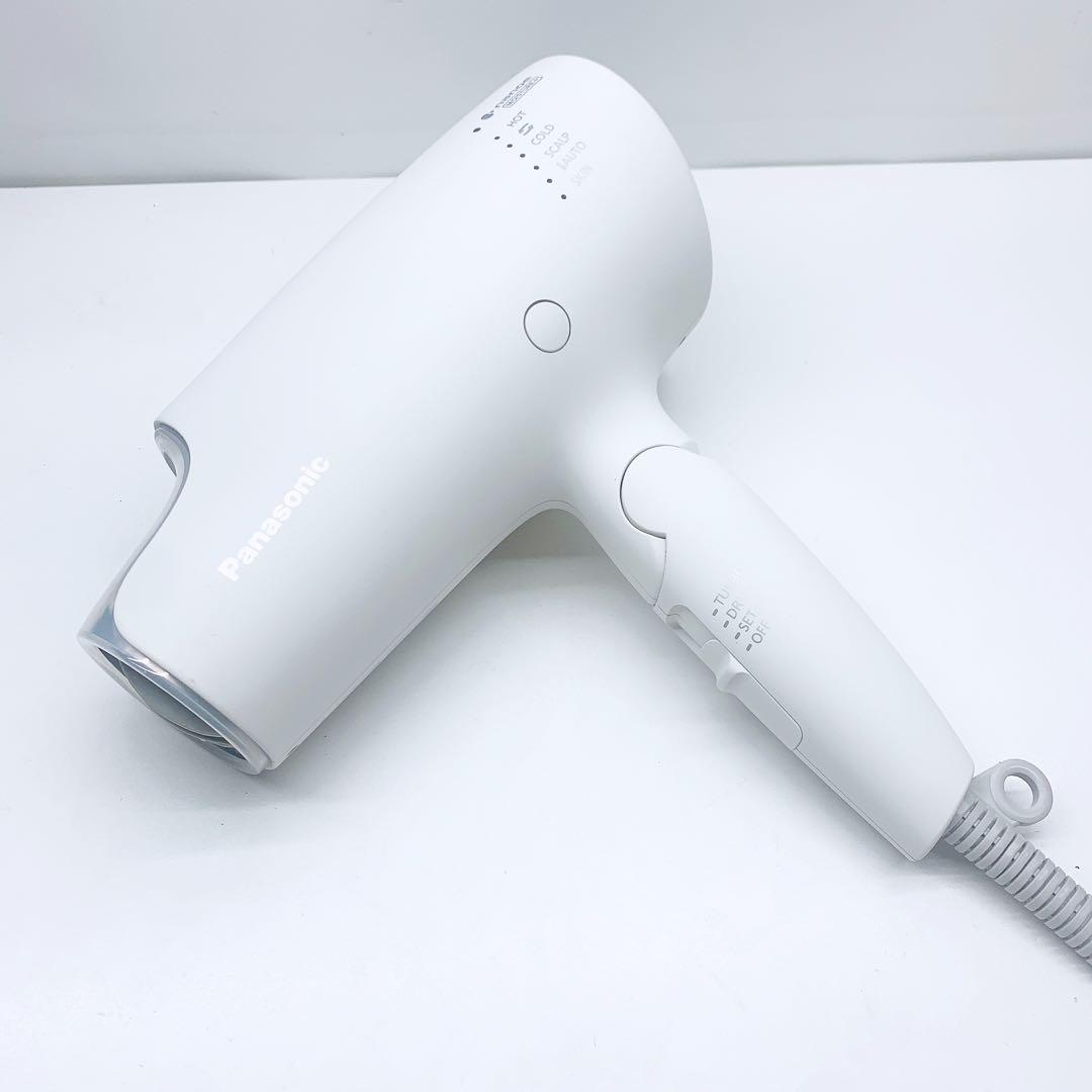 《ほぼ未使用》 Panasonic ナノケア ドライヤー EH-NA0G