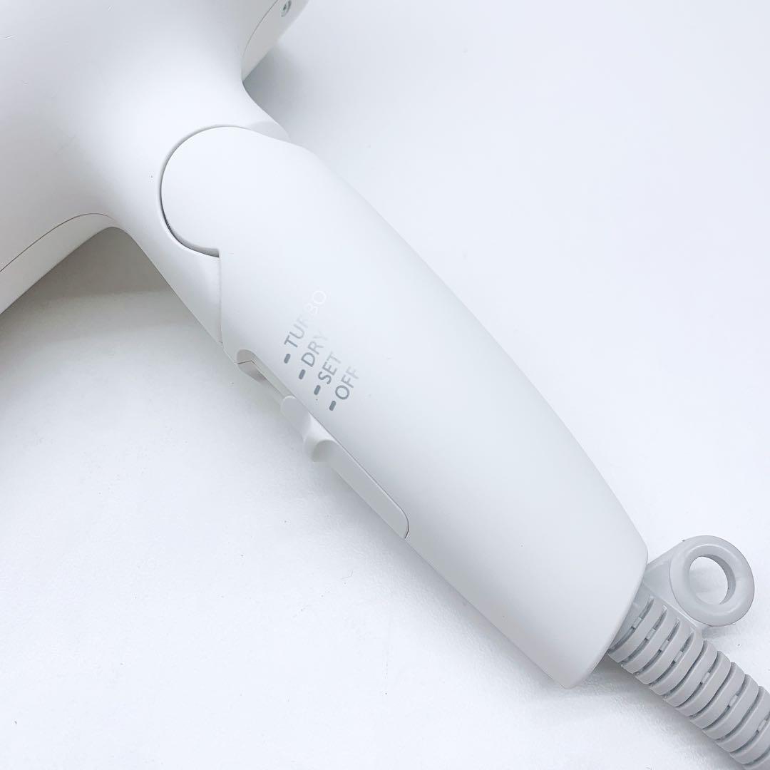 《ほぼ未使用》 Panasonic ナノケア ドライヤー EH-NA0G