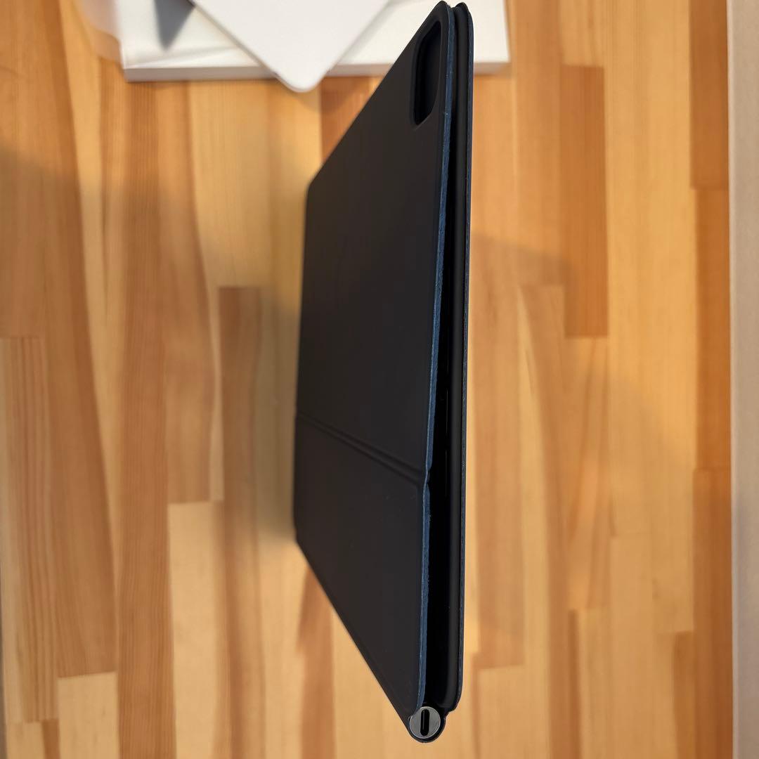 iPad Pro12.9 magic keyboard 日本語　JIS