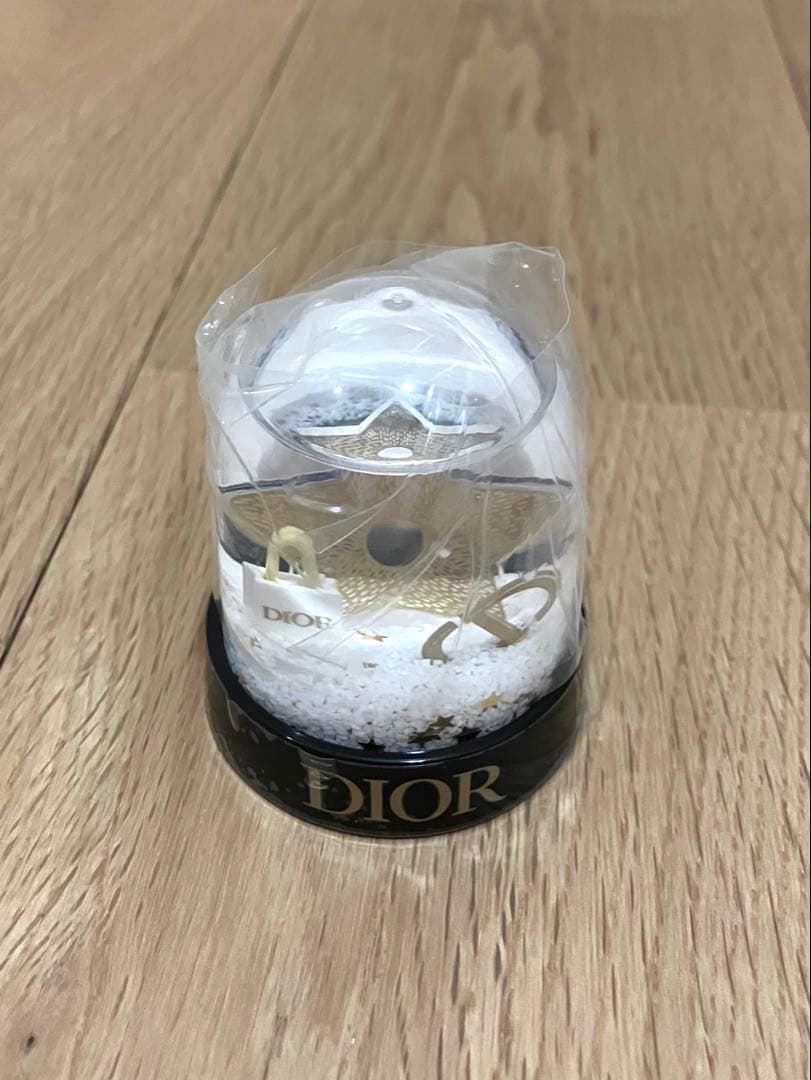 ディオール スノードーム 非売品 箱付き
