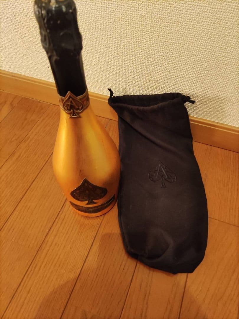 未開栓アルマンドゴールド2本セット専用袋付き