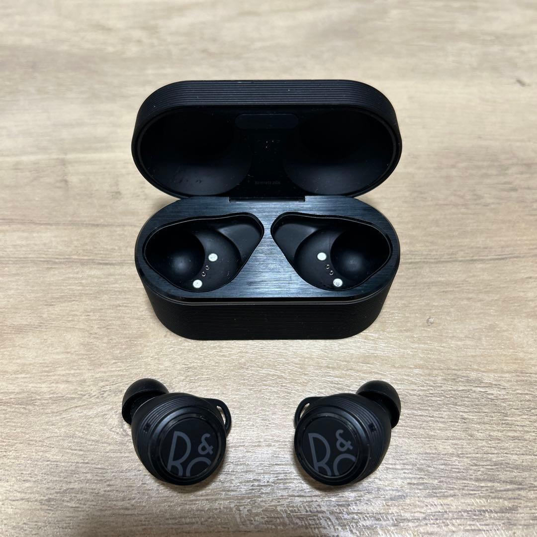 イヤホン Beoplay E8 Sport