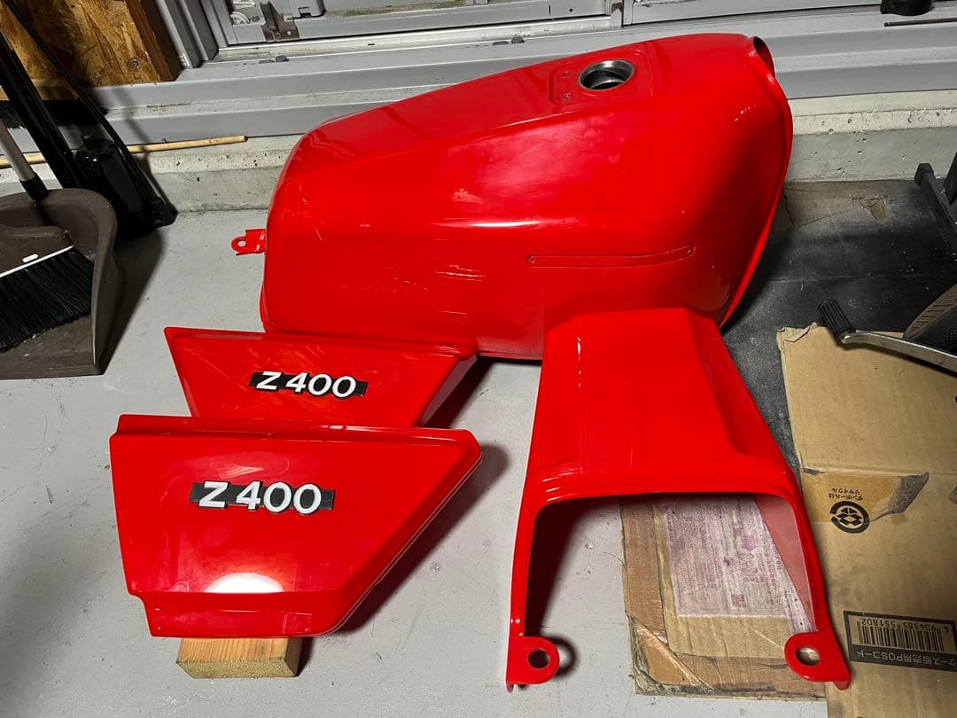 Z400FX Z400J 赤タンク サイドカバー リアカウル