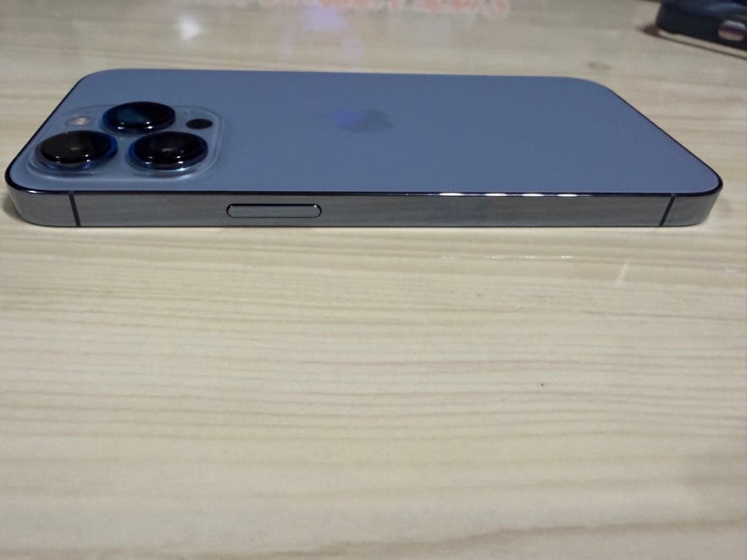 Apple iPhone 13 Pro simフリー　128GB