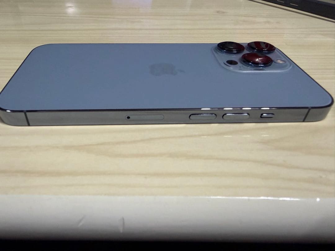 Apple iPhone 13 Pro simフリー　128GB