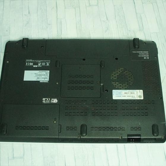 東芝 ノートパソコン本体 Core i7/Windows10搭載