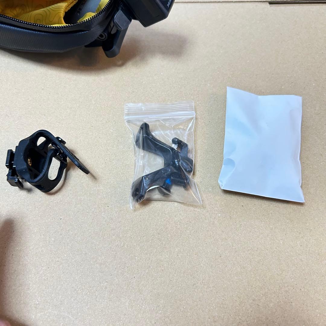 Trek Blendrサドルバッグ 0.5 L Trek Flare RT付き