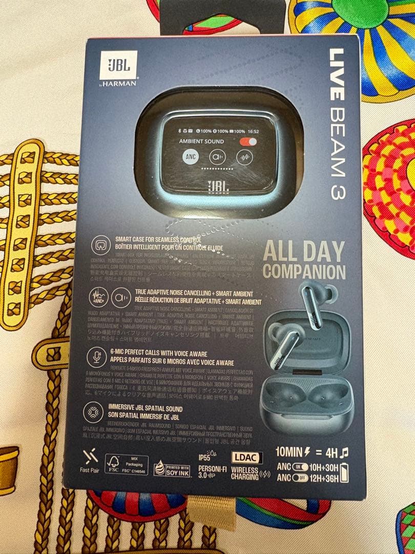 JBL LIVE BEAM 3 ワイヤレスイヤフォン　ブルー新品未使用　匿名発送