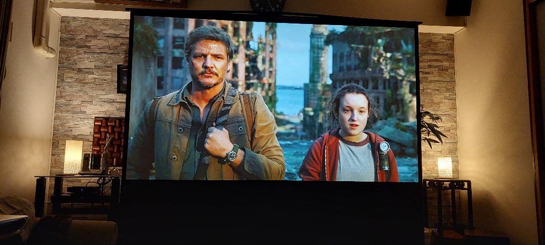 BenQ ht2550　本体、元箱、説明書、天吊りブラケット金具、リモコン