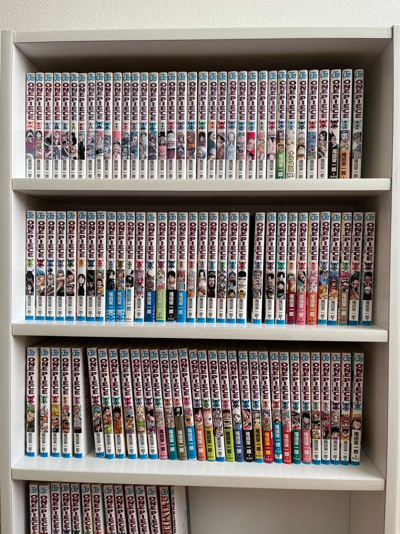 ONE PIECE ワンピース　1巻〜112巻＋関連本