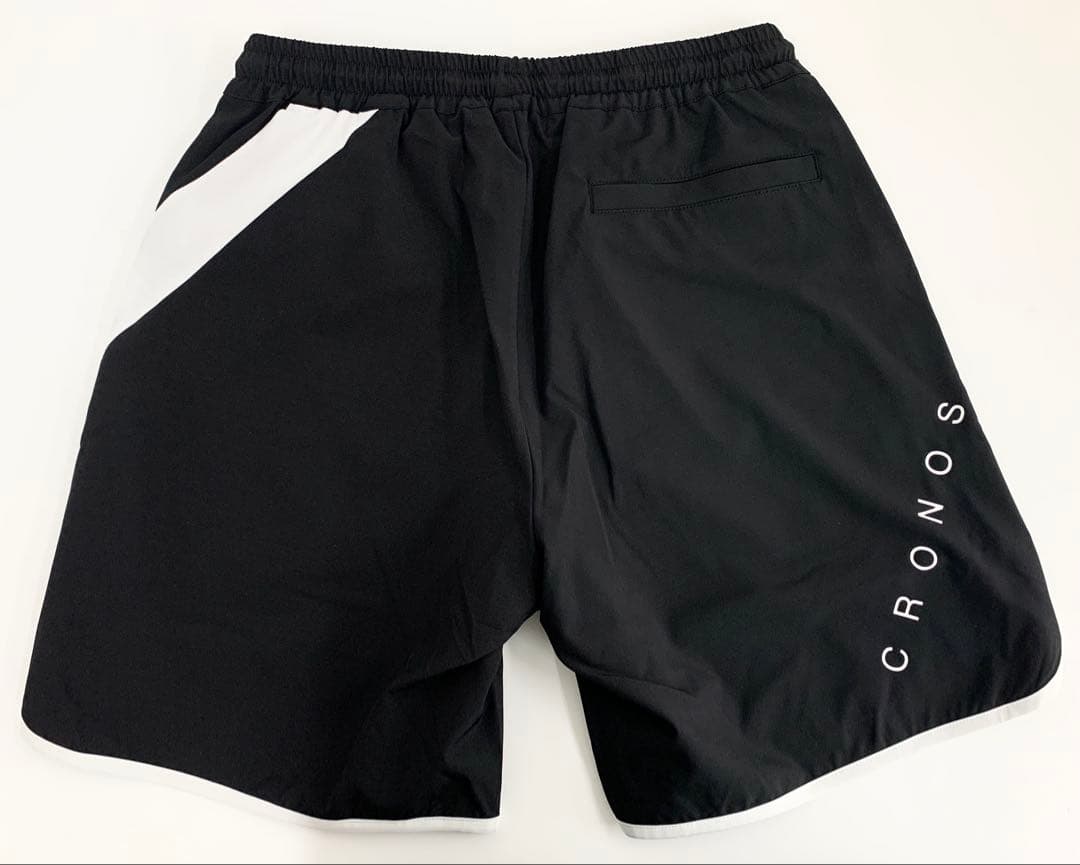 べ*べ様 【M160】新品 CRONOS ショートパンツ 36 ブラック×ホワイ