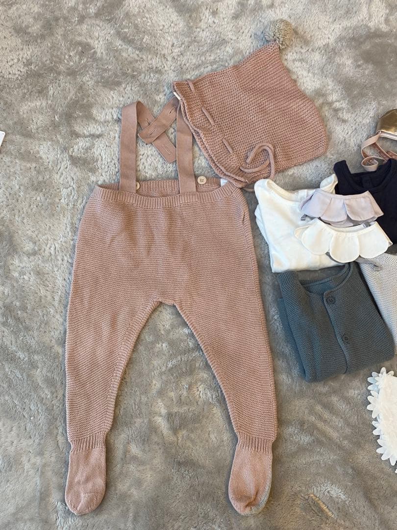 マールマール　ベビー服セット（ロンパース・カーディガン）