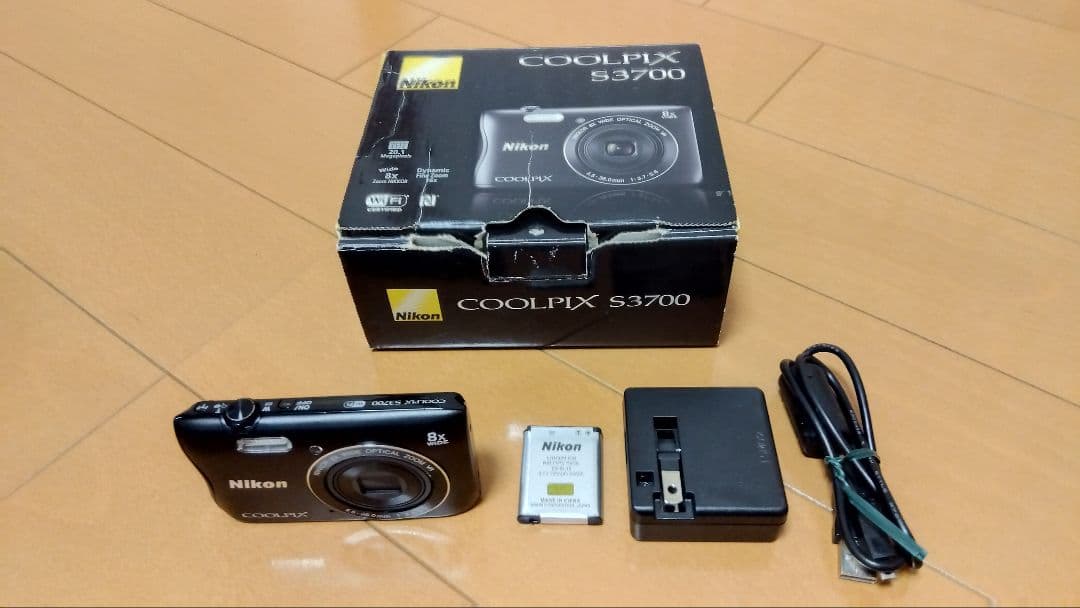 Nikon COOLPIX S3700 デジタルカメラ ブラック