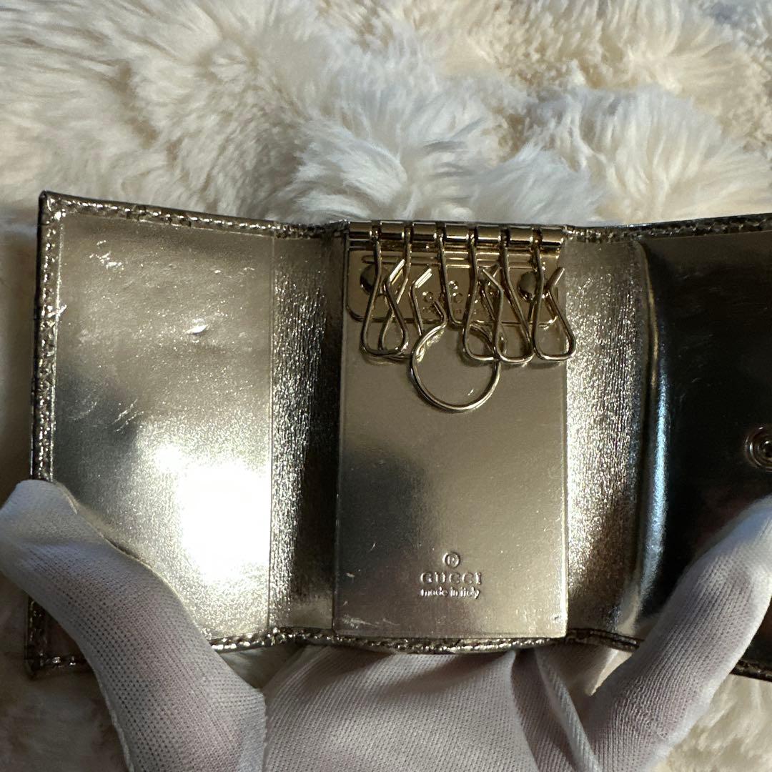 【終末限定値下げ】¥11000→¥10000GUCCI キーケース　シルバー