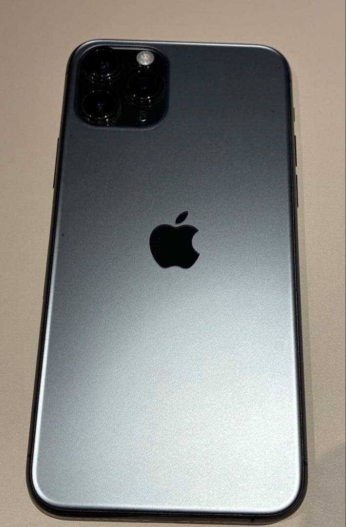 iPhone 11 Pro スペースグレー　256GB 85% simフリー