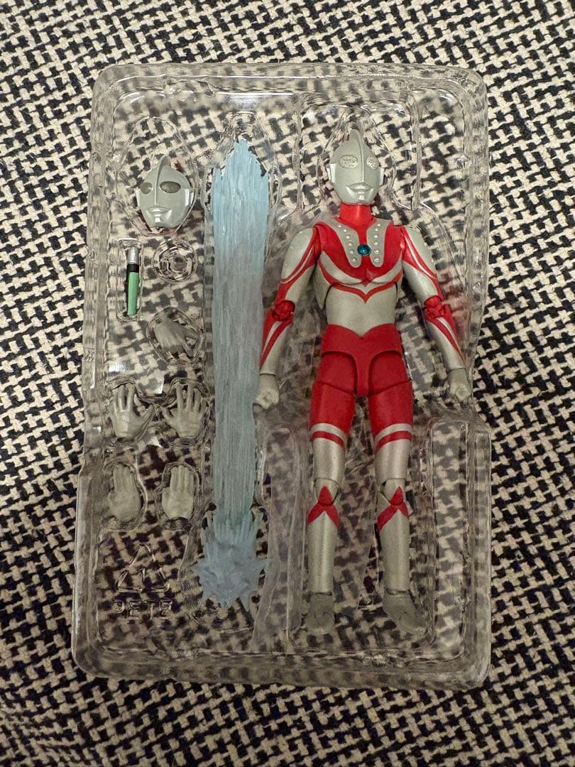 フィギュアーツ　ウルトラマン　セット