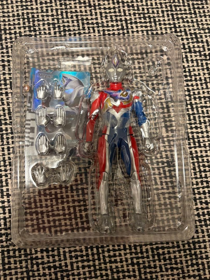 フィギュアーツ　ウルトラマン　セット