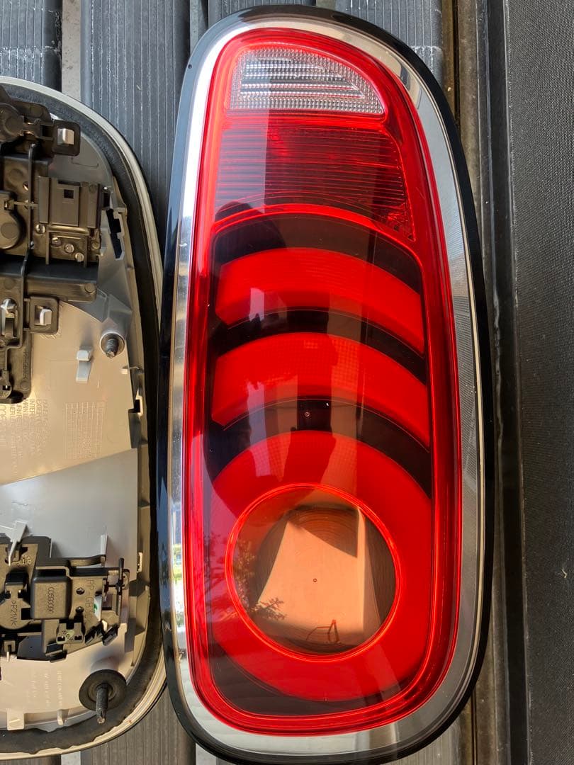 F54 クラブマン　前期型 テールランプ 赤 左右セット