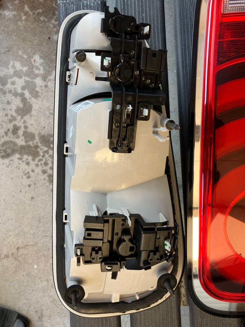 F54 クラブマン　前期型 テールランプ 赤 左右セット