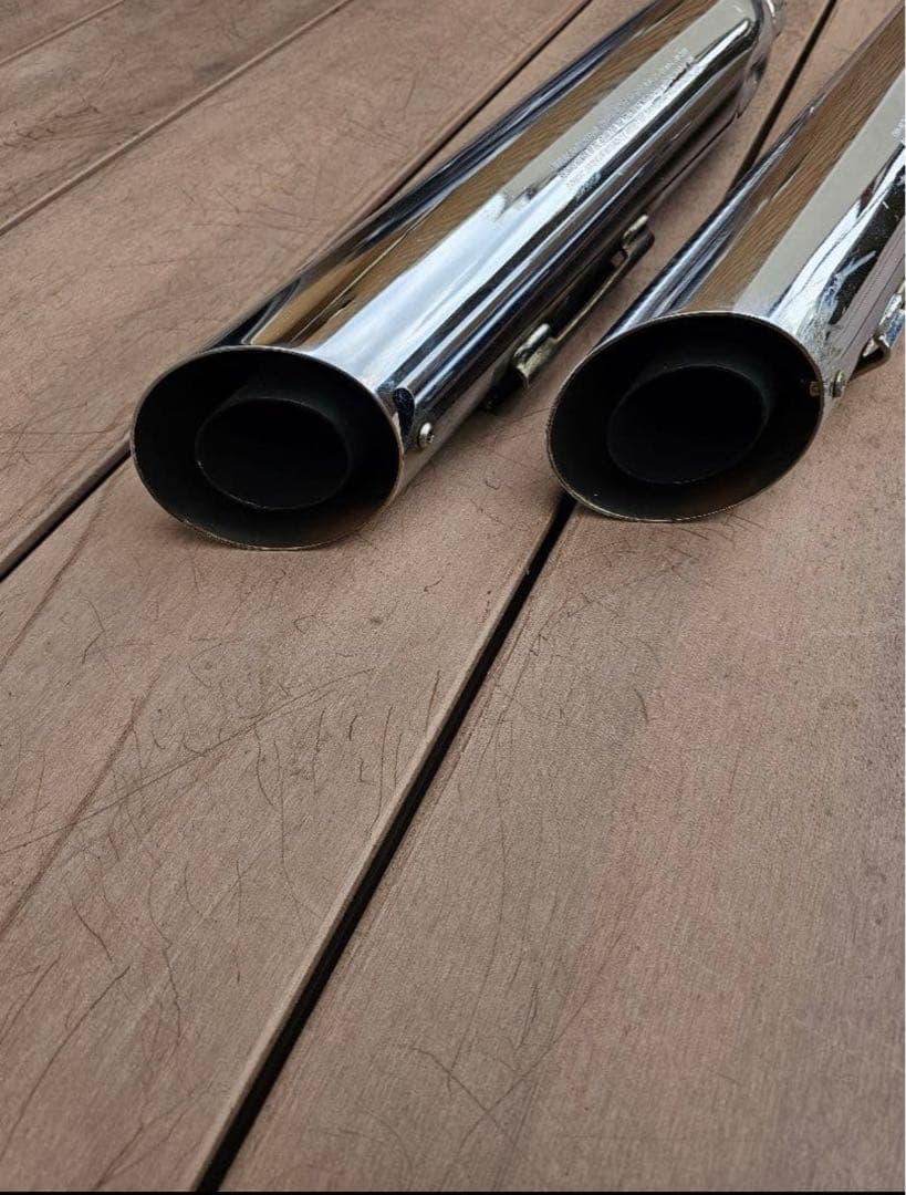 ハーレー ダイナ 2005年 スクリーミンイーグル マフラー