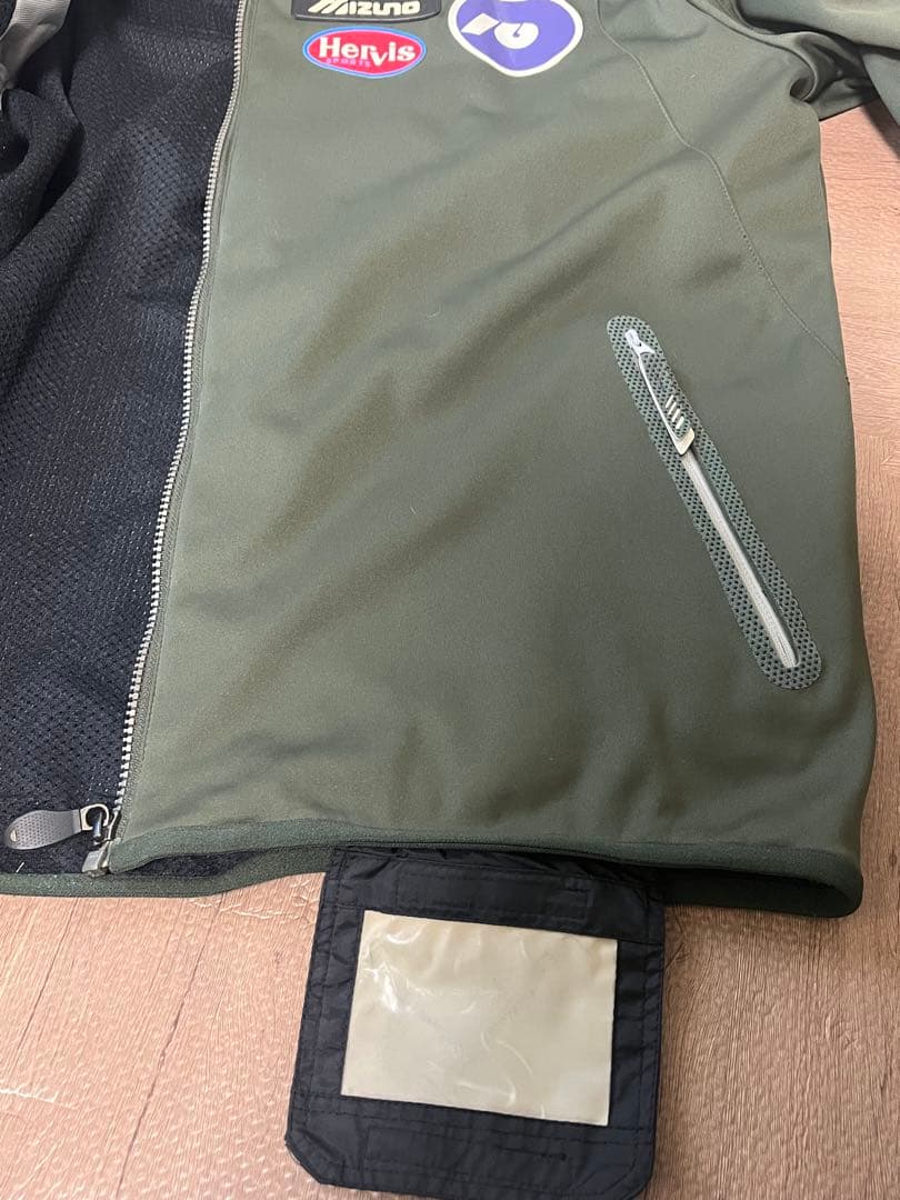 【最終価格】MIZUNO ミドルレイヤー スキー/スノーボードウェア