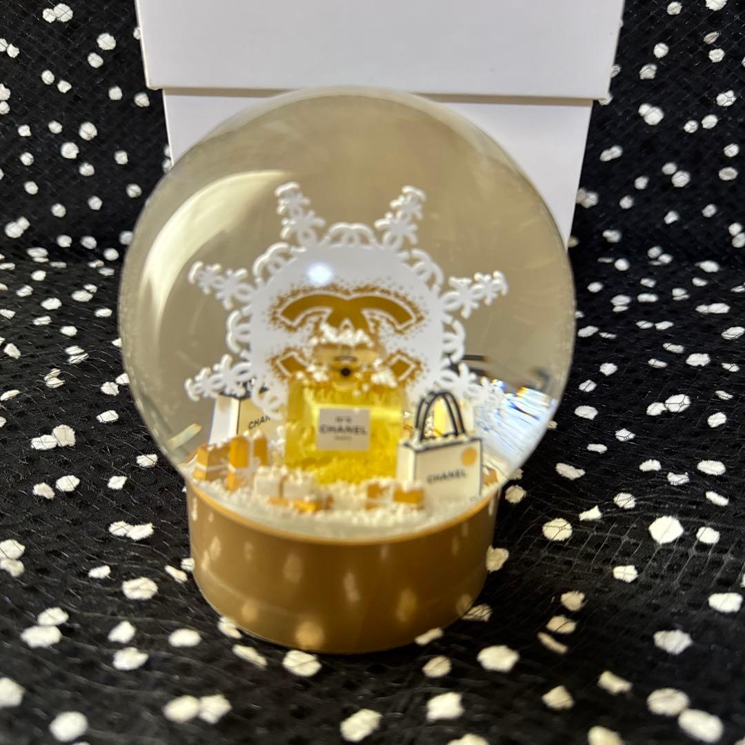 ちゃまるCHANEL 2024限定スノードームノベルティ