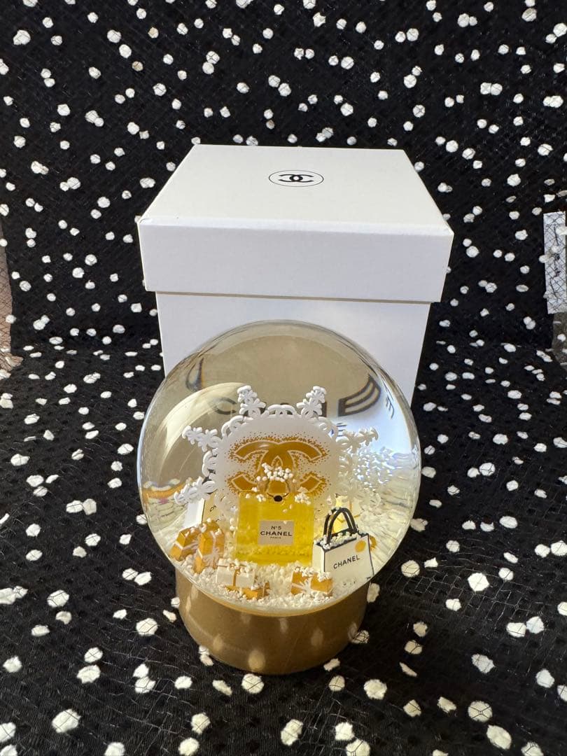 ちゃまるCHANEL 2024限定スノードームノベルティ