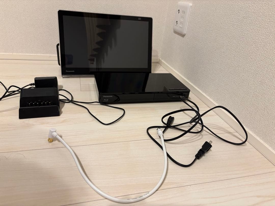 パナソニック ビエラ UN-15LD11-K 15V型 ポータブル 液晶テレビ