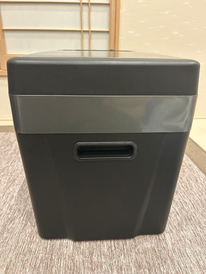 SUNPIE 車載冷蔵庫 30L 大容量 ポータブル冷蔵庫