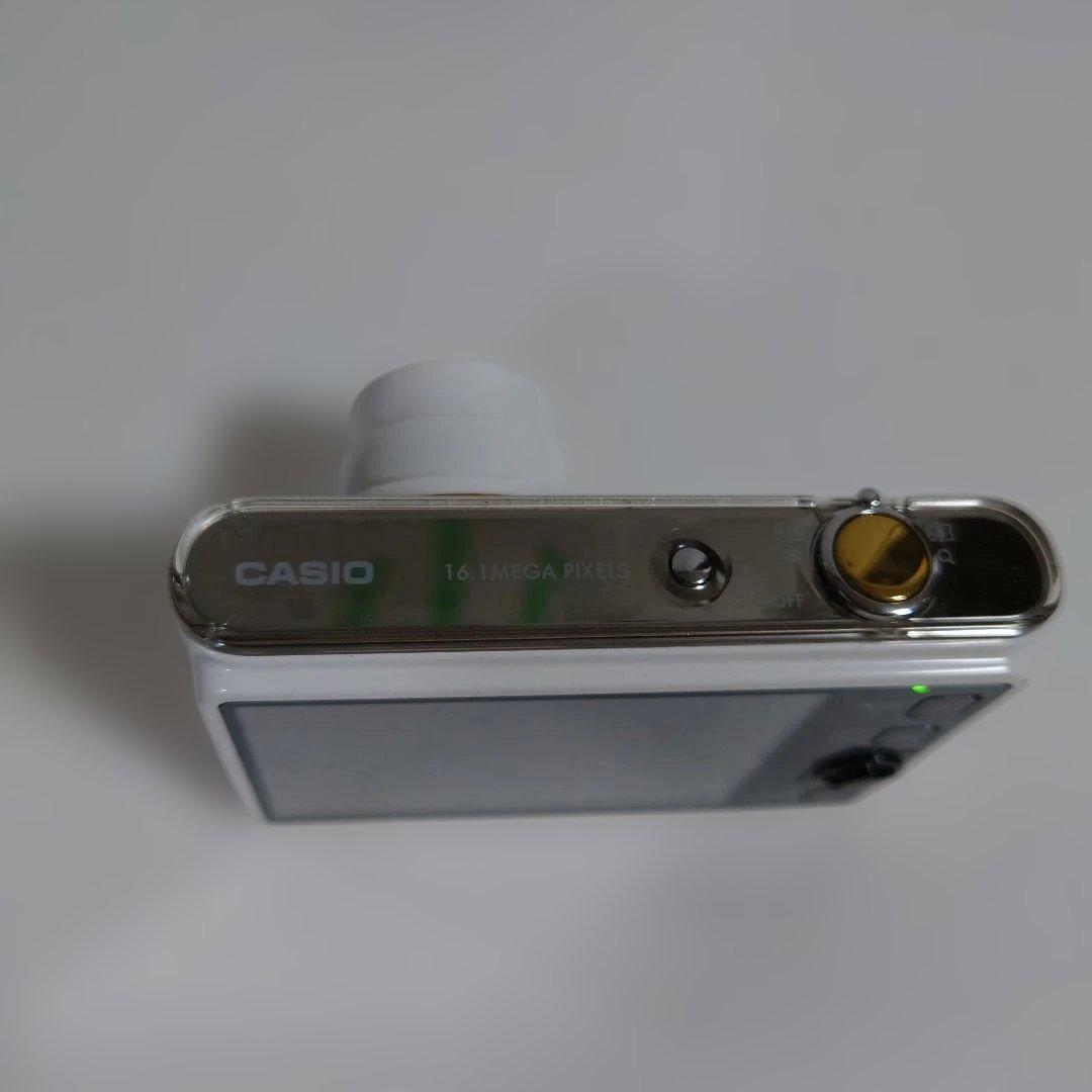 CASIO EXILIM デジカメ ホワイト EX-JE10