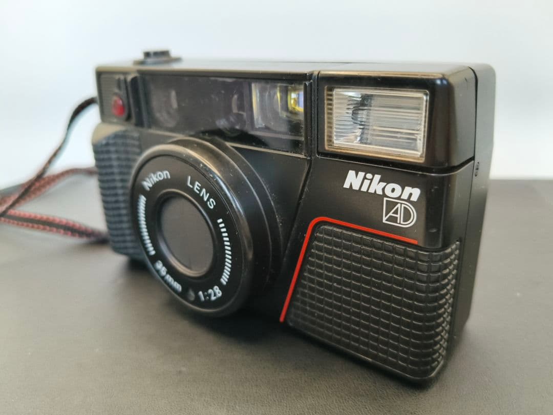 Nikon AD コンパクトカメラ 【動作未確認】