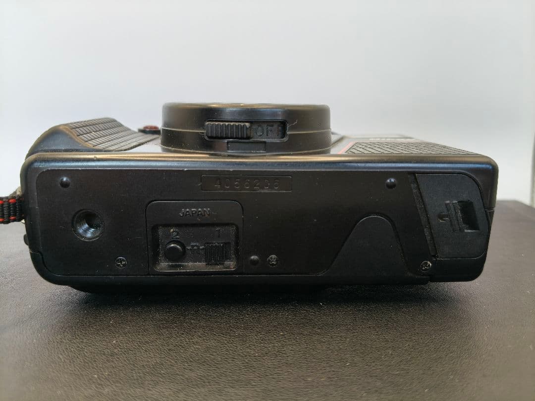 Nikon AD コンパクトカメラ 【動作未確認】