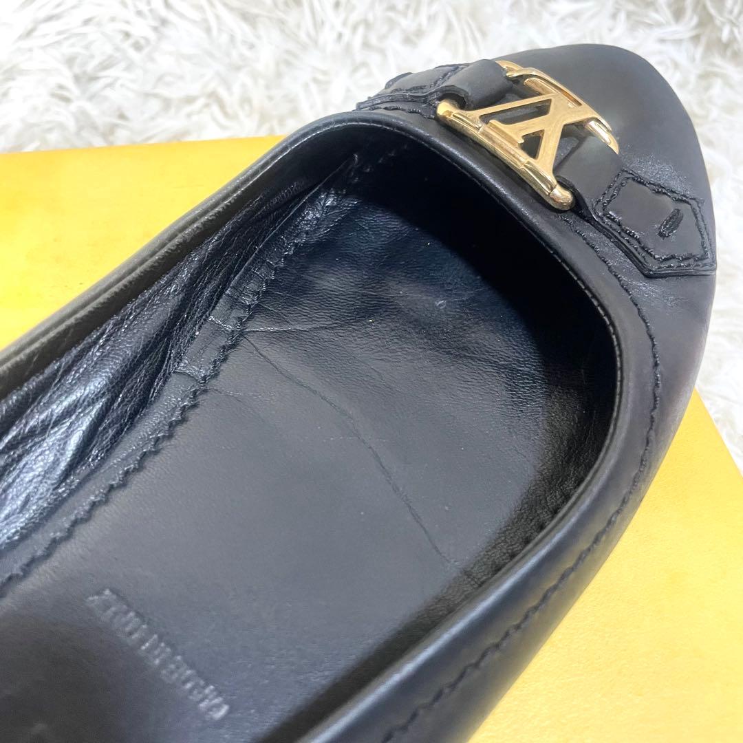 ルイヴィトン　パンプス　LVロゴ　ゴールド　レザー　ブラック　黒