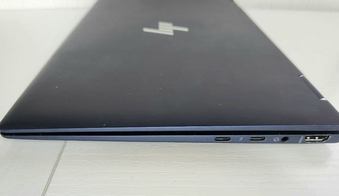 Dragonfly G2 第11世代Corei5 8GB 512GB