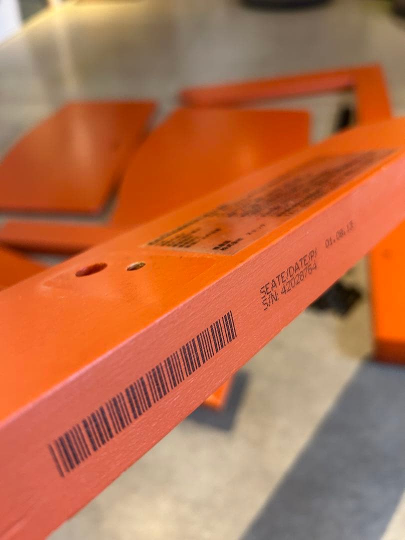 トリッケトラップ　オレンジ ベビー用チェア