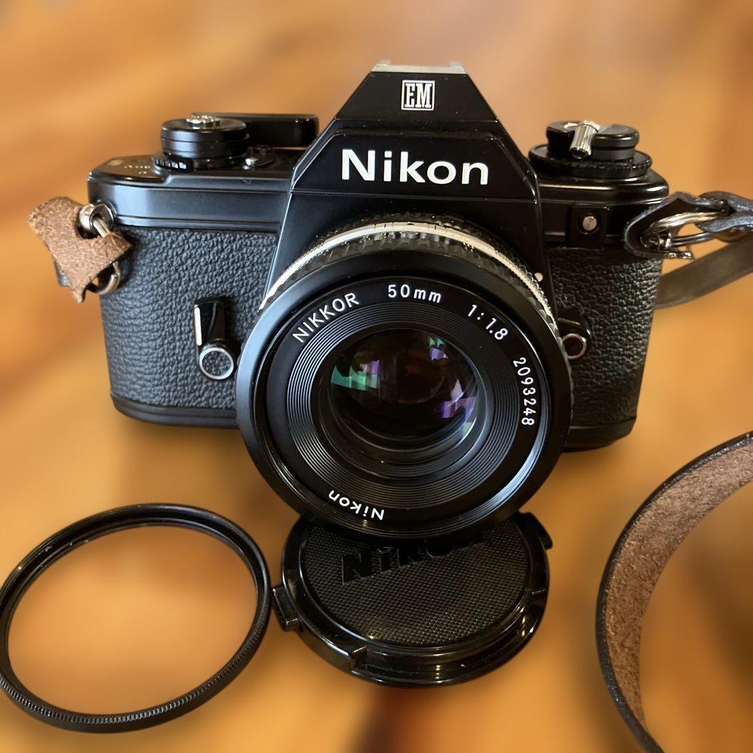 Nikon EM Nikkor 50mm 1:1.8 最終値下げ